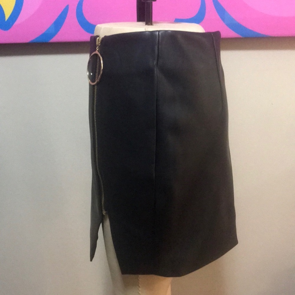 AGAIN Black Faux Vegan Leather Mini Skirt - Picture 6 of 8